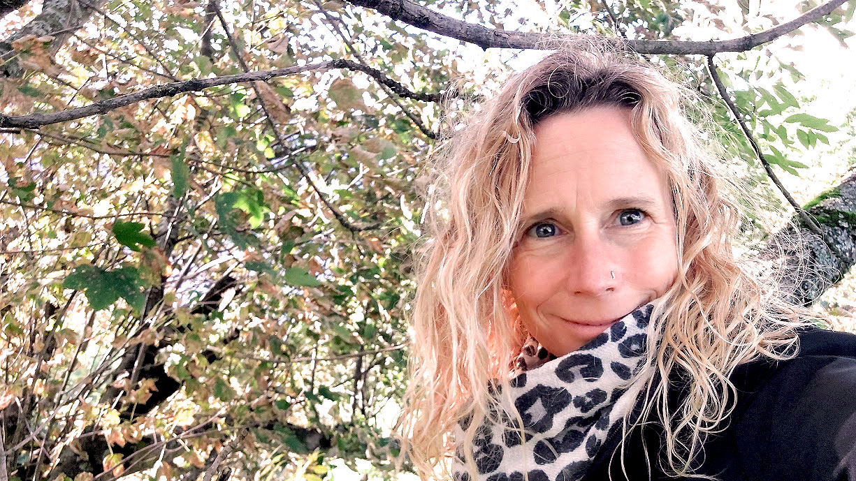 Liv Wach in meditativer Ruhe